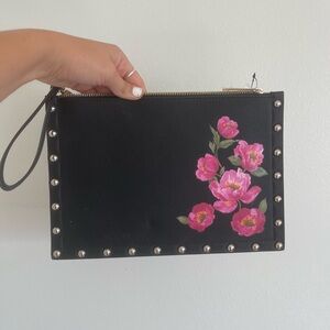NWT White House Black Market WHBM Black w Pink Floral+Gold studs Clutch Wristlet